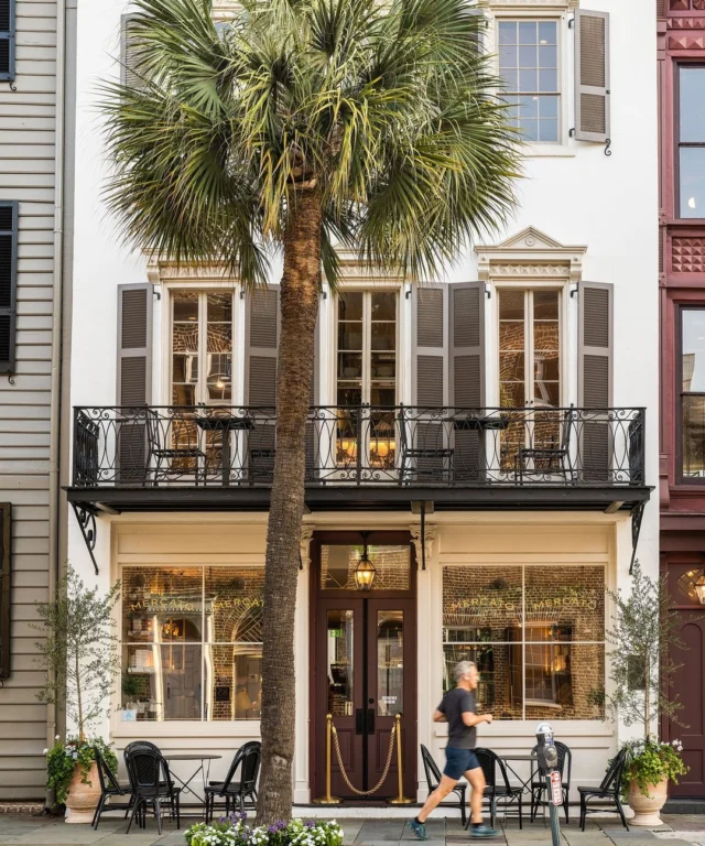 Photo associated with the Instagram post at https://www.instagram.com/p/DXHqMHoE_lo/